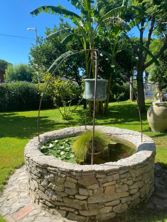 B&B Il Giardino Delle Meraviglie Melito di Porto Salvo Kültér fotó